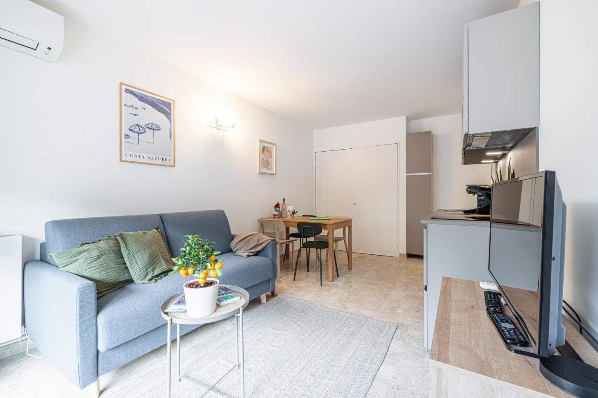 Appartement 2P Renove Avec Terrasse Au Port De 尼斯 外观 照片
