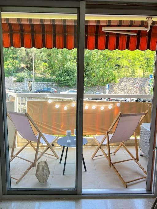 Appartement 2P Renove Avec Terrasse Au Port De 尼斯 外观 照片